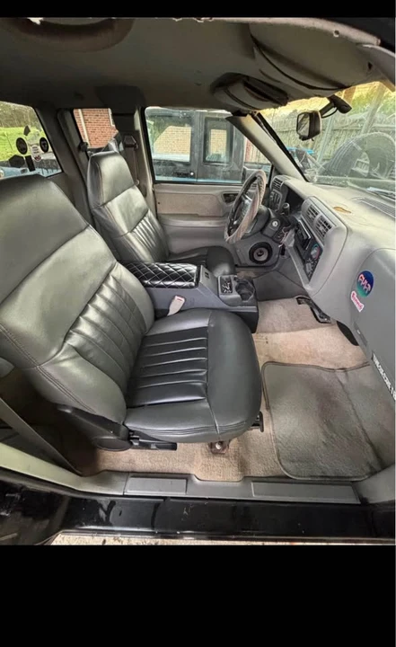 1996 Chevrolet S-10 - Image 10 of 20