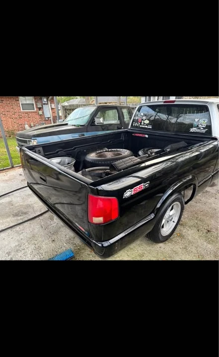1996 Chevrolet S-10 - Image 8 of 20