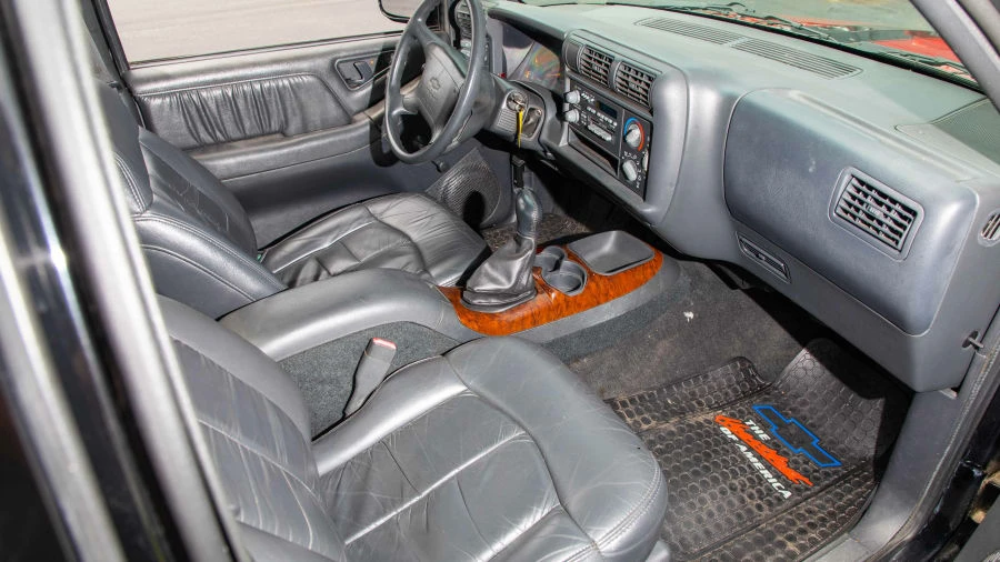 1996 Chevrolet S-10 - Image 5 of 13
