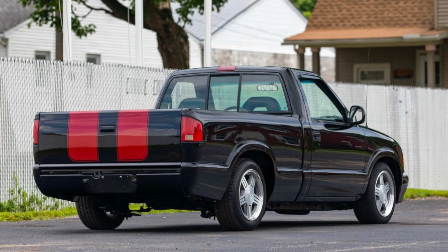1996 Chevrolet S-10 - Image 11 of 13
