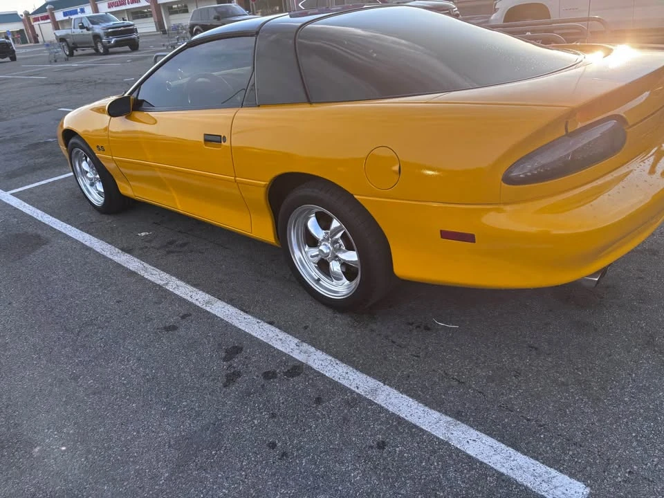 1996 Chevrolet SS - Image 10 of 10