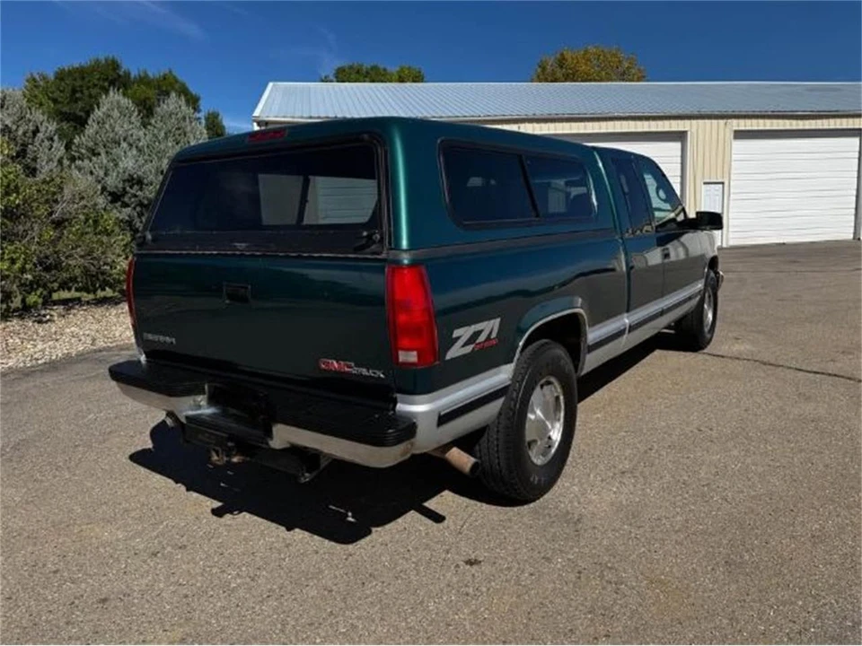 1996 Chevrolet Silverado - Image 4 of 20