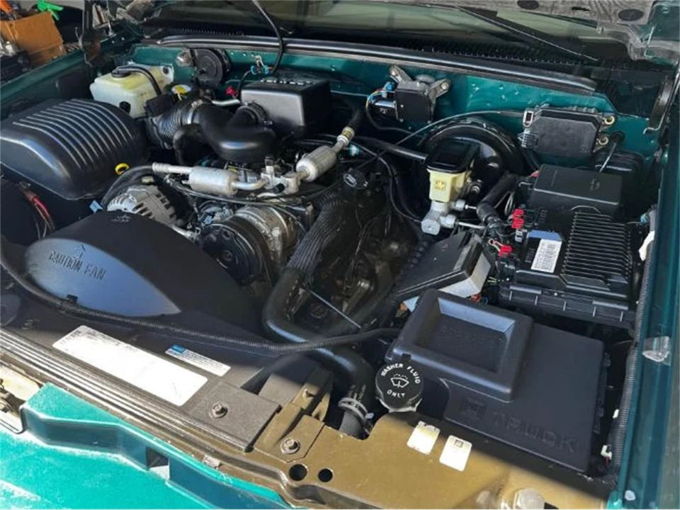 1996 Chevrolet Silverado - Image 6 of 20