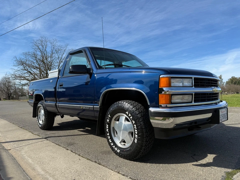 1996 Chevrolet Silverado 1st Gen - Image 2 of 21
