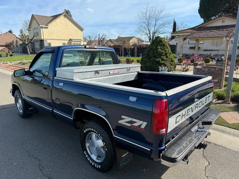 1996 Chevrolet Silverado 1st Gen - Image 3 of 21