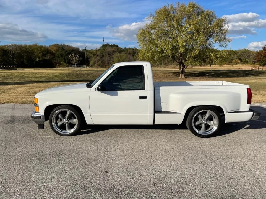 1996 Chevrolet C/K 4th Gen - Image 2 of 11
