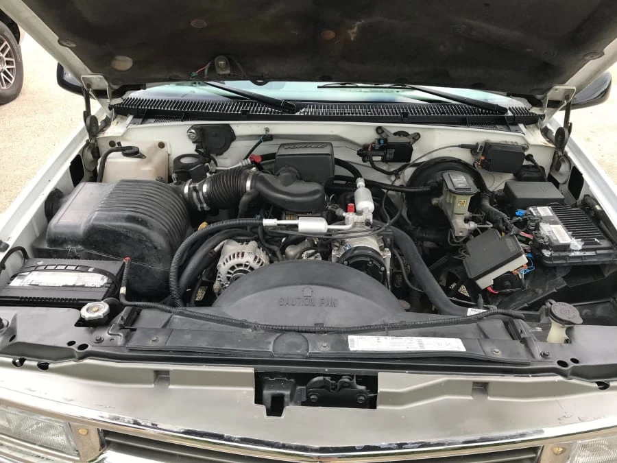 1996 Chevrolet C/K 4th Gen - Image 6 of 11