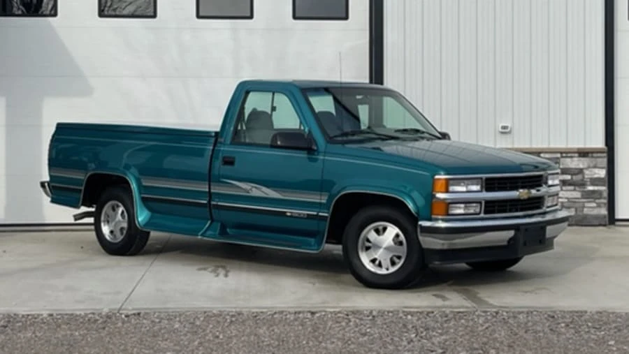 1996 Chevrolet C/K 4th Gen - Image 10 of 11
