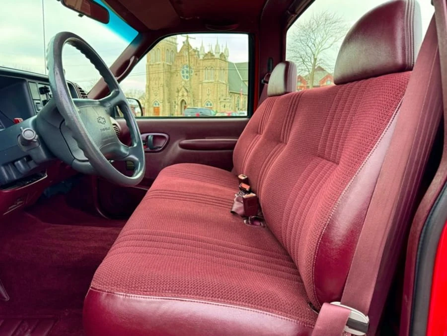 1996 Chevrolet C/K 4th Gen - Image 6 of 13