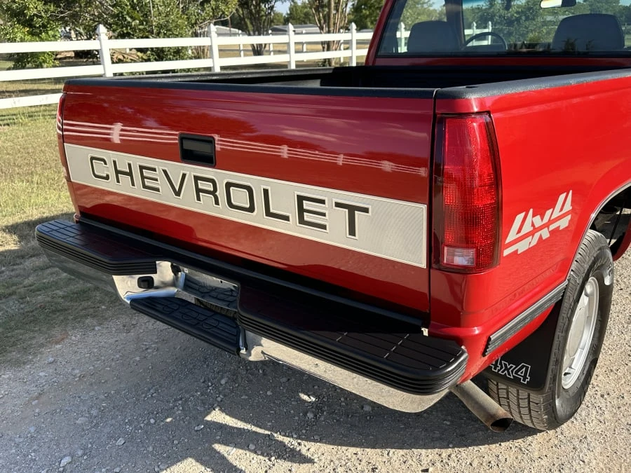 1996 Chevrolet C/K 4th Gen - Image 6 of 11