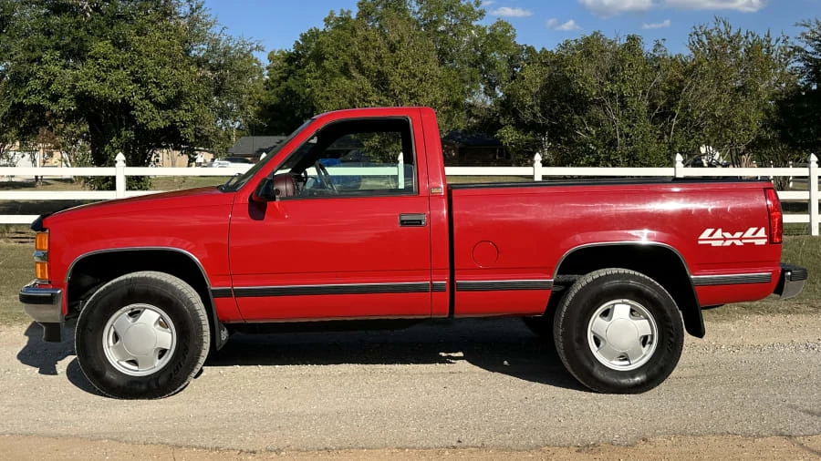 1996 Chevrolet C/K 4th Gen - Image 2 of 11