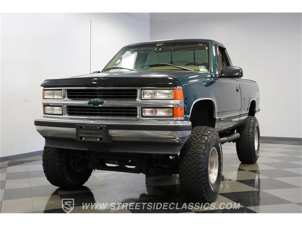 1996 Chevrolet Silverado - Image 17 of 31