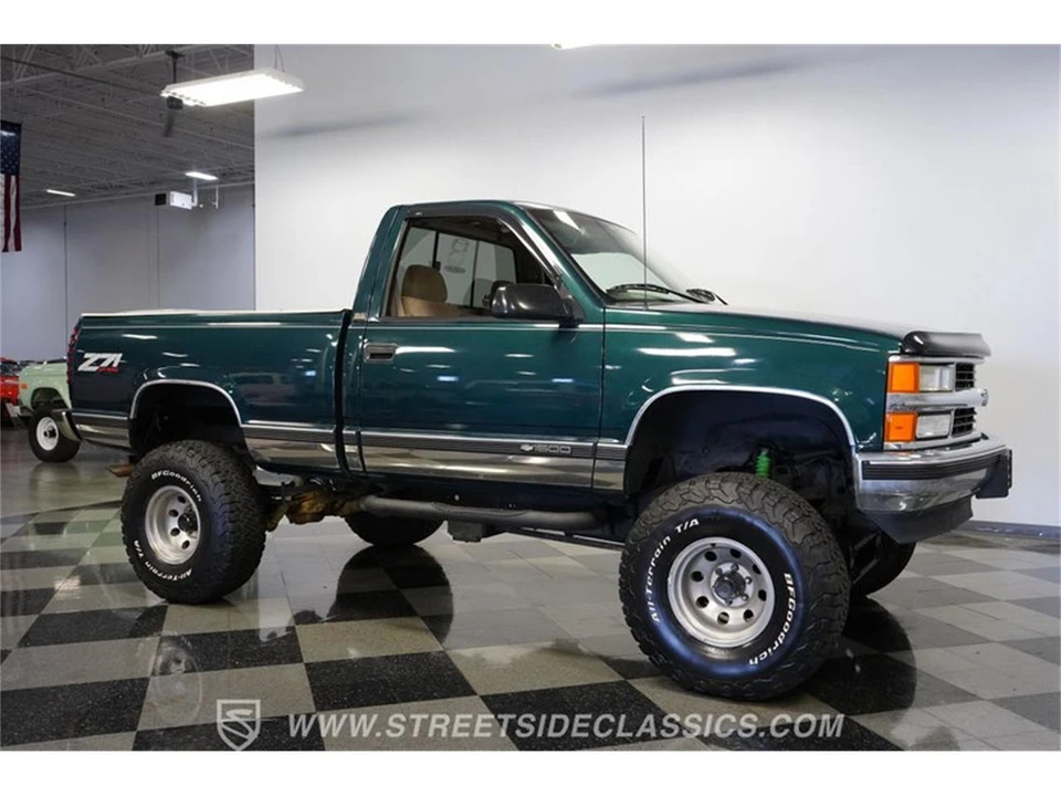 1996 Chevrolet Silverado - Image 14 of 31