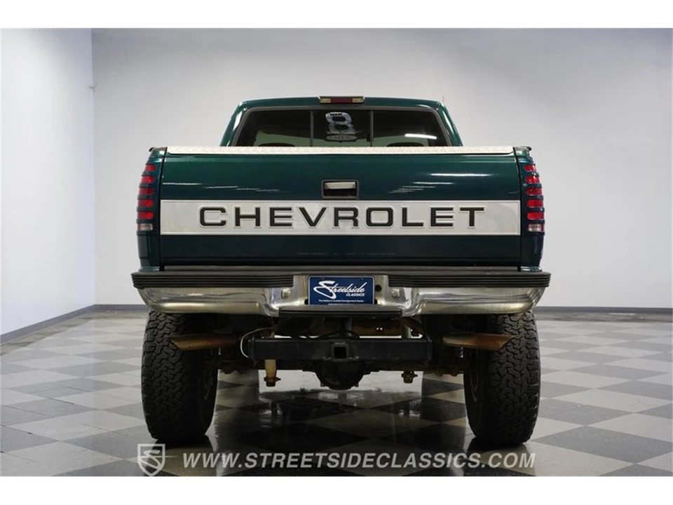 1996 Chevrolet Silverado - Image 9 of 31