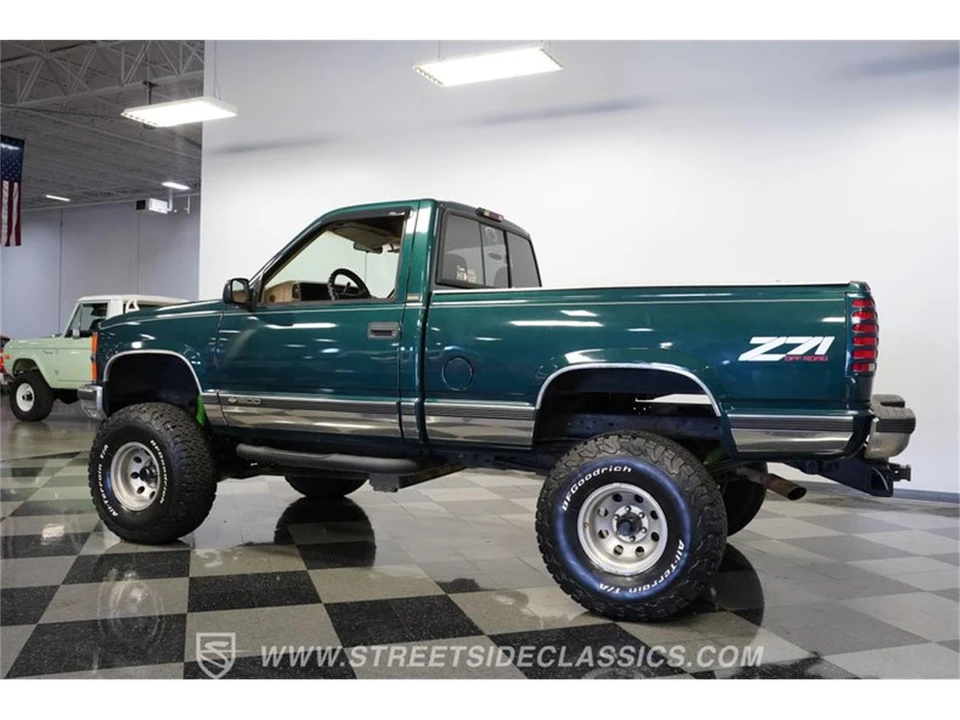 1996 Chevrolet Silverado - Image 7 of 31