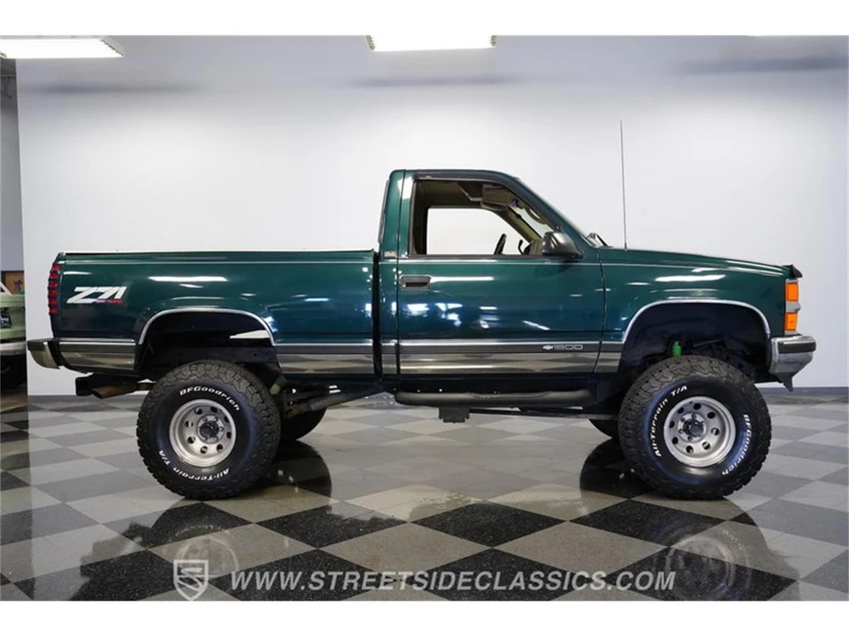 1996 Chevrolet Silverado - Image 13 of 31