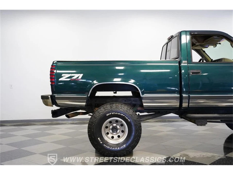 1996 Chevrolet Silverado - Image 28 of 31