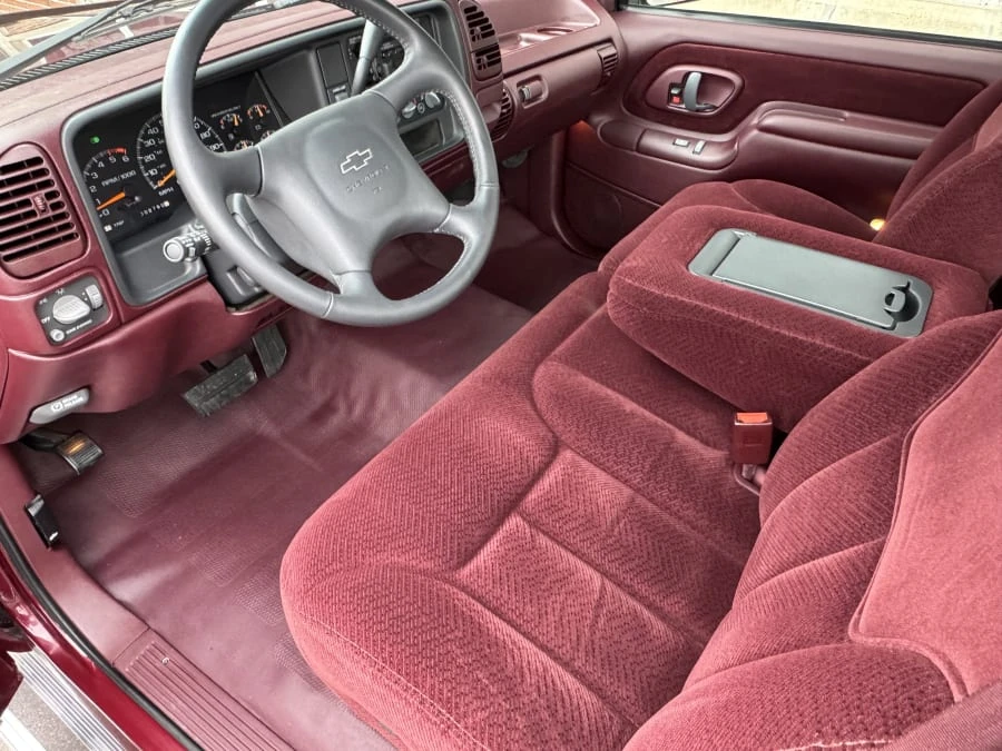 1996 Chevrolet Silverado - Image 5 of 12