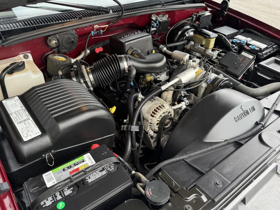 1996 Chevrolet Silverado - Image 11 of 12