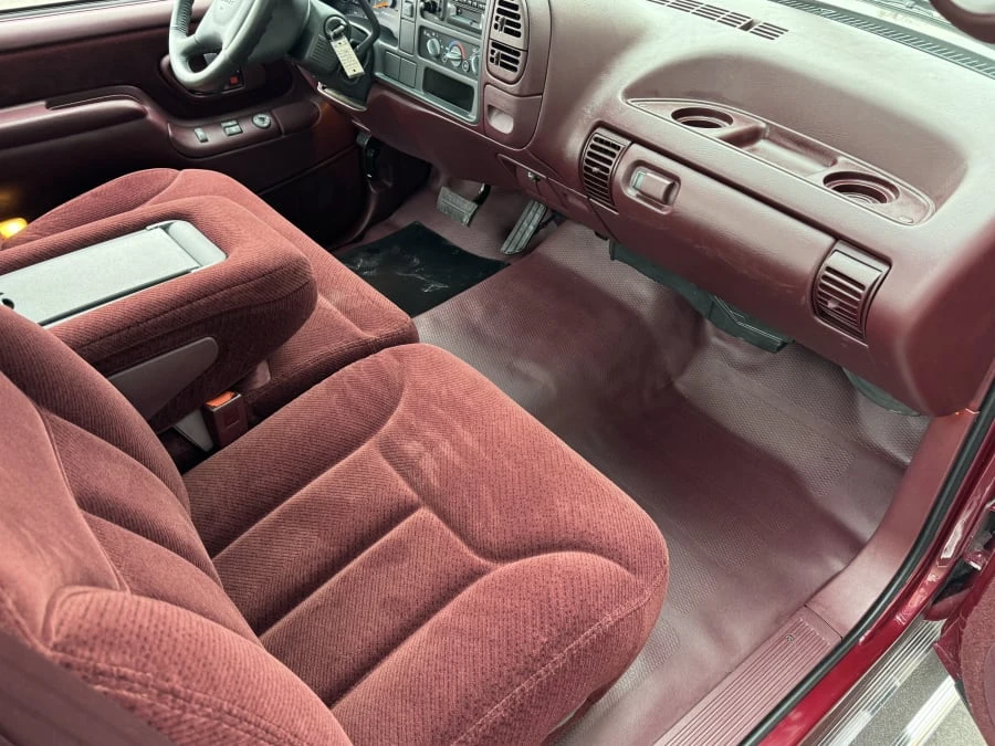 1996 Chevrolet Silverado - Image 9 of 12
