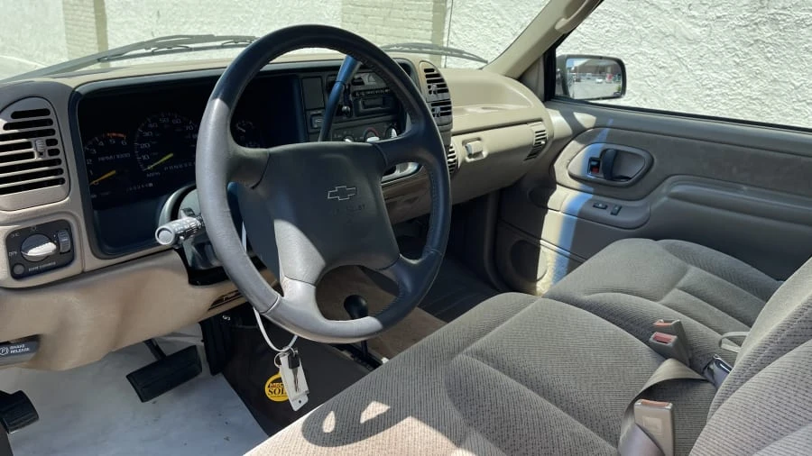1996 Chevrolet C/K 4th Gen - Image 4 of 5