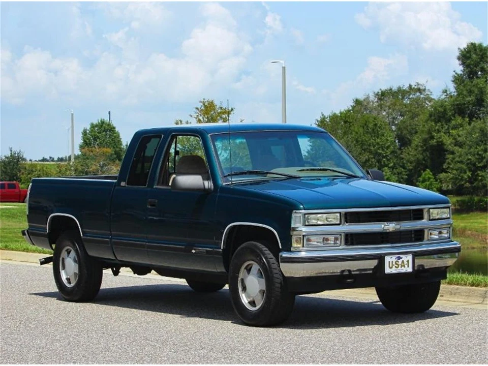 1996 Chevrolet C/K 4th Gen - Image 2 of 10
