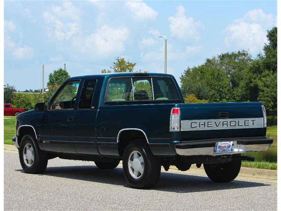 1996 Chevrolet C/K 4th Gen - Image 6 of 10
