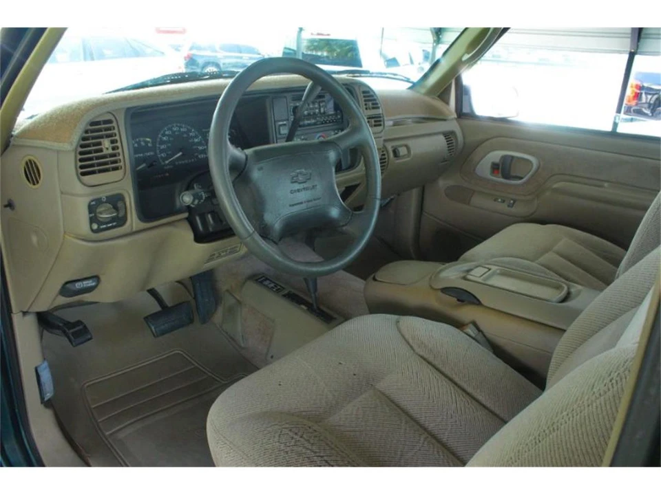 1996 Chevrolet C/K 4th Gen - Image 5 of 10