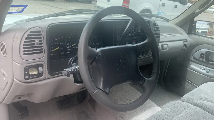 1996 Chevrolet Silverado - Image 6 of 13