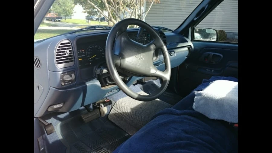 1996 Chevrolet Silverado - Image 4 of 9