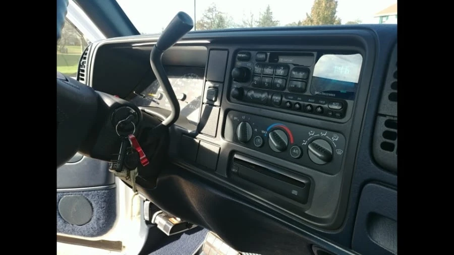 1996 Chevrolet Silverado - Image 5 of 9