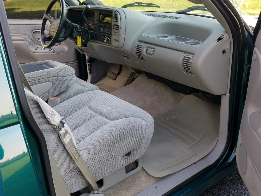 1996 Chevrolet Silverado - Image 4 of 7