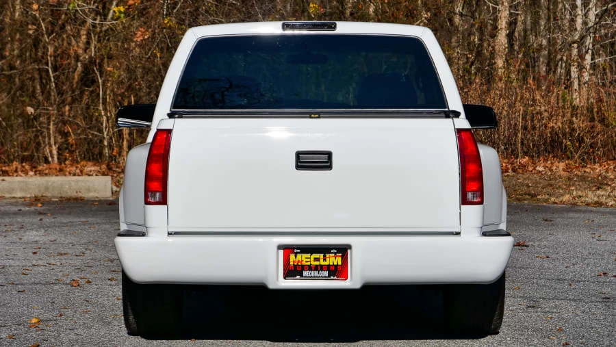 1996 Chevrolet Silverado - Image 5 of 31