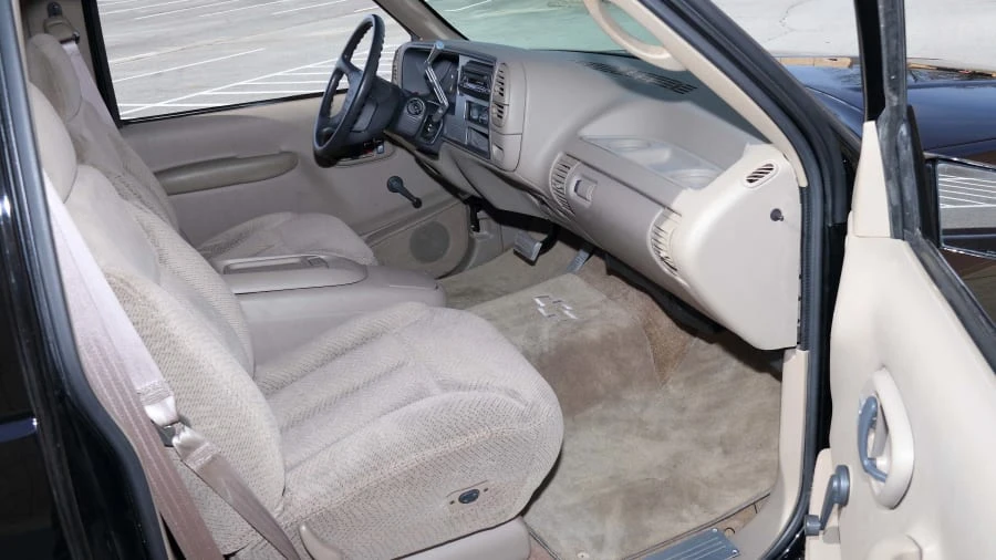 1996 Chevrolet Silverado - Image 5 of 11