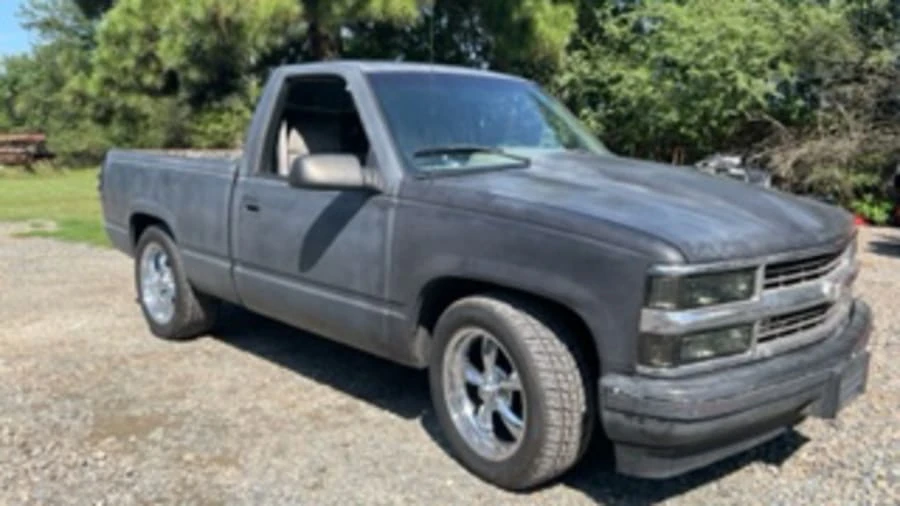 1996 Chevrolet Silverado - Image 11 of 12