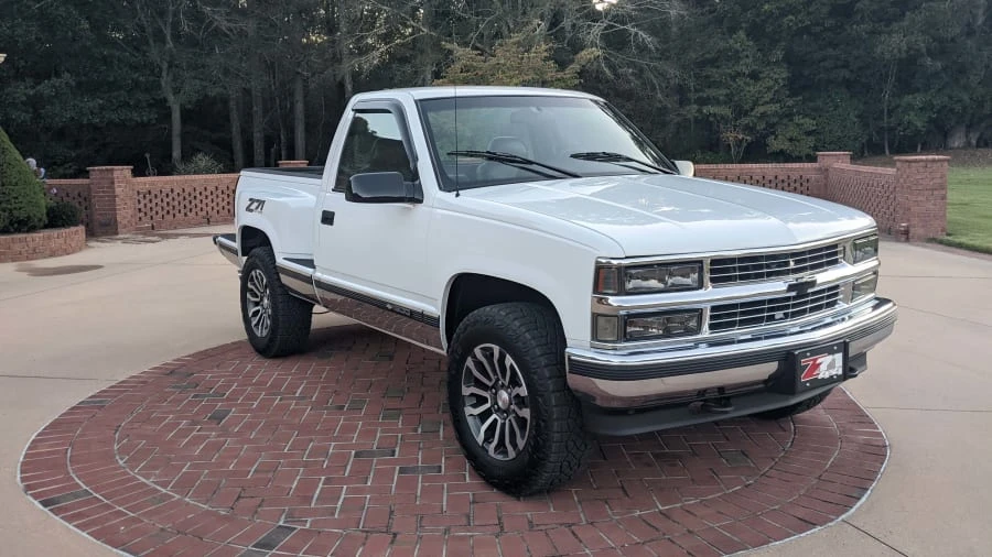 1996 Chevrolet Silverado - Image 4 of 12