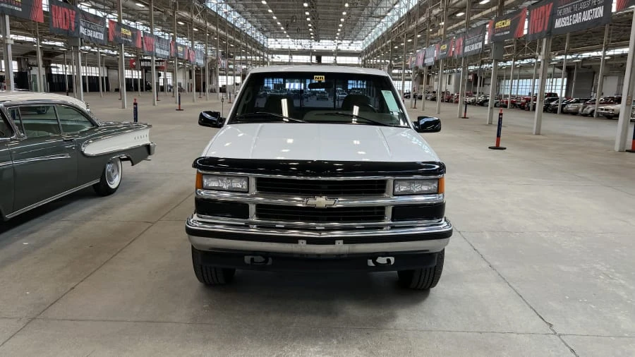 1996 Chevrolet Silverado - Image 5 of 12