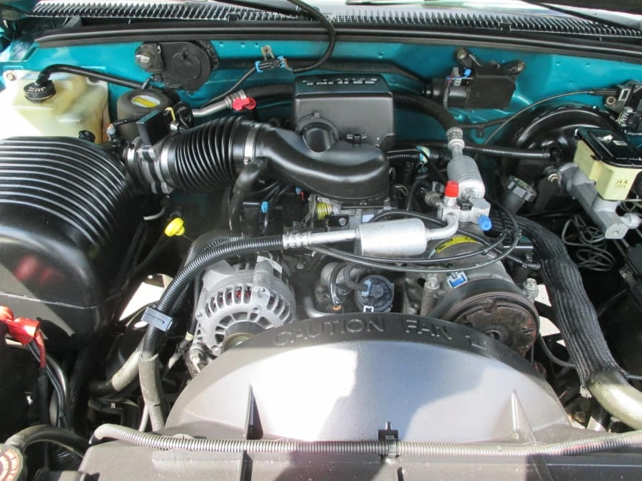 1996 Chevrolet Silverado - Image 11 of 19