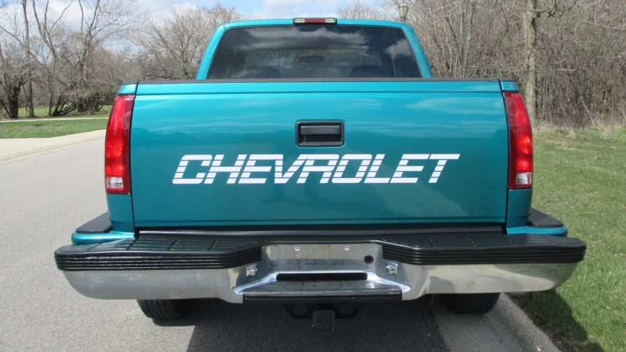 1996 Chevrolet Silverado - Image 12 of 19
