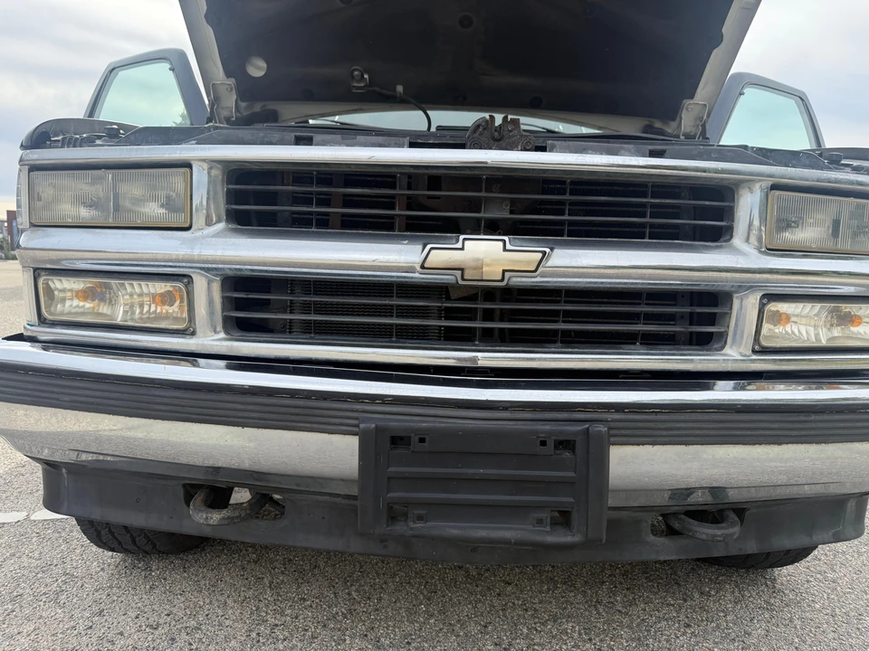 1996 Chevrolet Suburban 8th Gen - Image 29 of 31