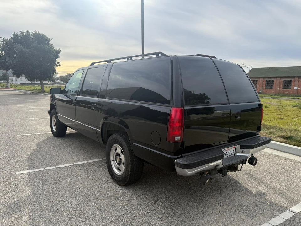 1996 Chevrolet Suburban 8th Gen - Image 11 of 31