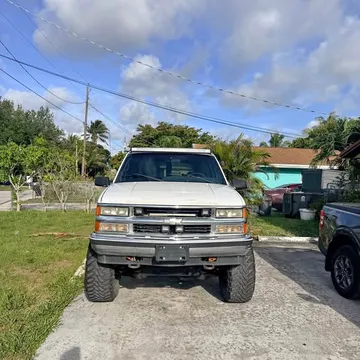 1996 Chevrolet Suburban 1500 LT