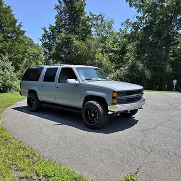 1996 Chevrolet Suburban 2500 LS Sport Utility 4D
