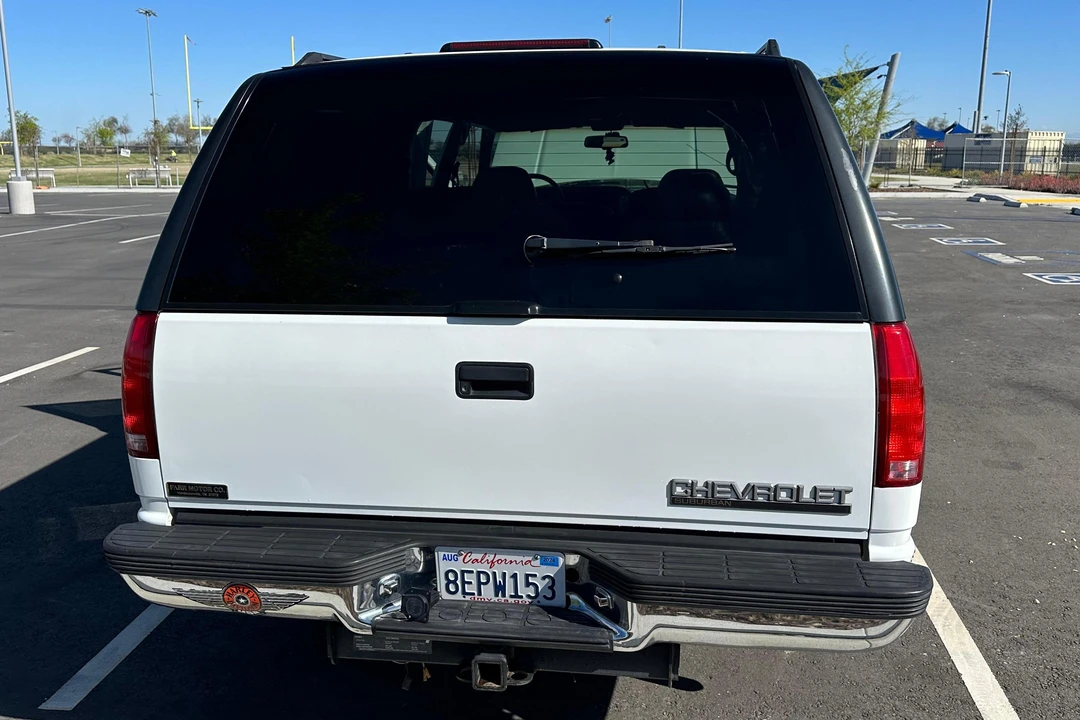 1996 Chevrolet Suburban 7th Gen - Image 5 of 31