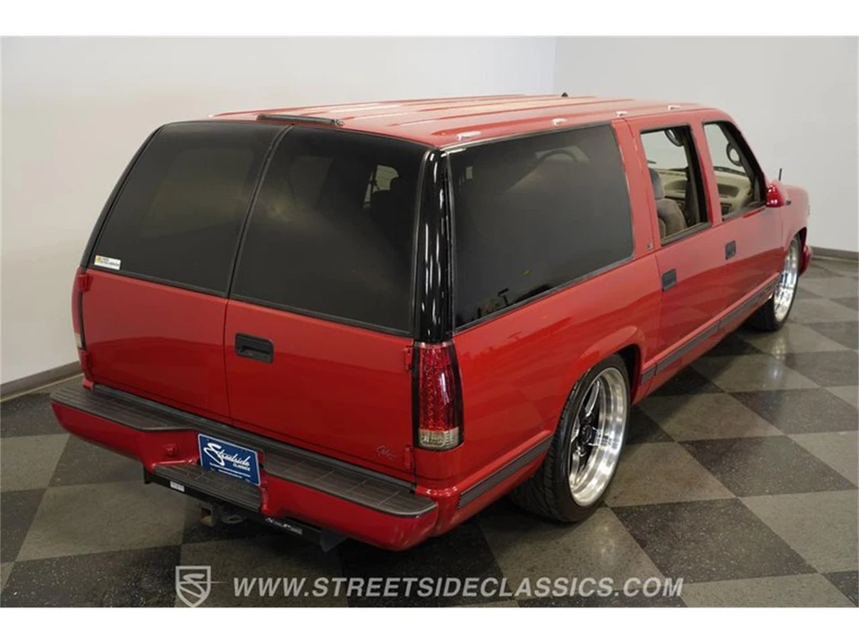 1996 Chevrolet Suburban 8th Gen - Image 28 of 31