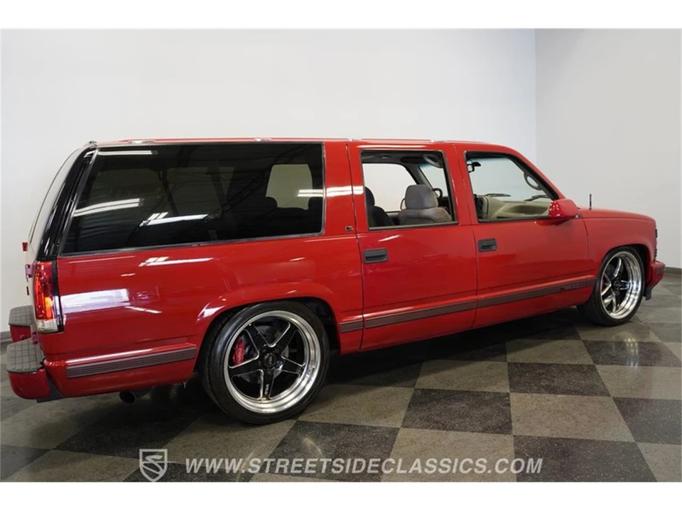 1996 Chevrolet Suburban 8th Gen - Image 13 of 31