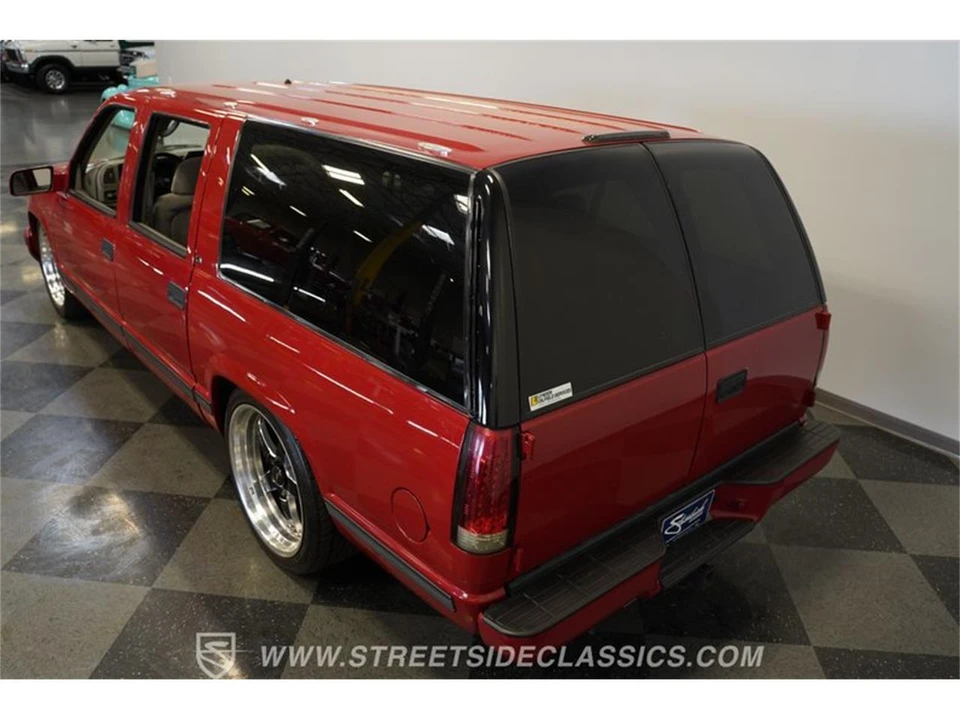1996 Chevrolet Suburban 8th Gen - Image 26 of 31