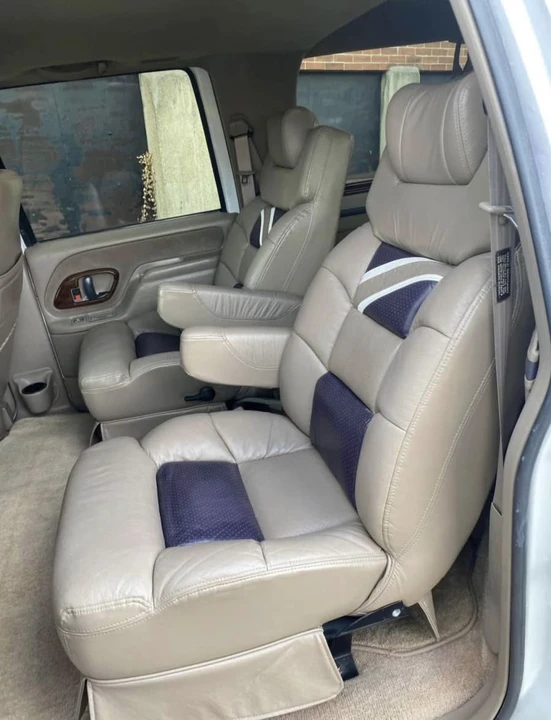 1996 Chevrolet Suburban 8th Gen - Image 13 of 18
