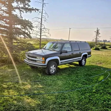 1996 Chevrolet Suburban K1500 4x4 5.7L V8
