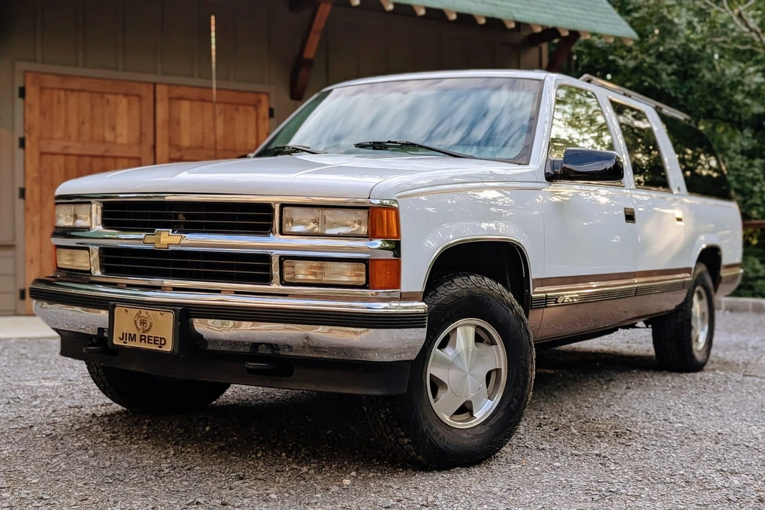 1996 Chevrolet Suburban 8th Gen - Image 6 of 31